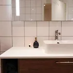Apartamento Modern Comfort In The Heart Of *